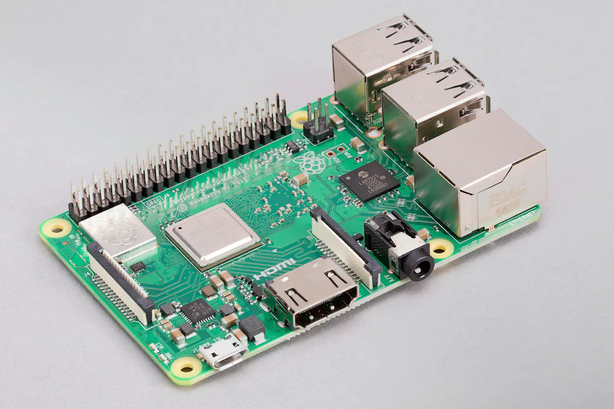 Raspberry Pi 3 Model B+ Raspberry Pi 3 Model B+